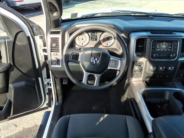 2023 RAM 1500 Classic Warlock:1069U