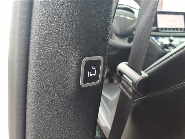 2024 Chrysler Pacifica Plug-In Hybrid Hybrid S Appearance Pkg:1046U