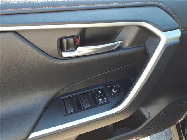 2021 Toyota RAV4 Adventure:1077U