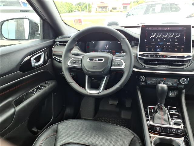 2025 Jeep Compass Trailhawk:1154U