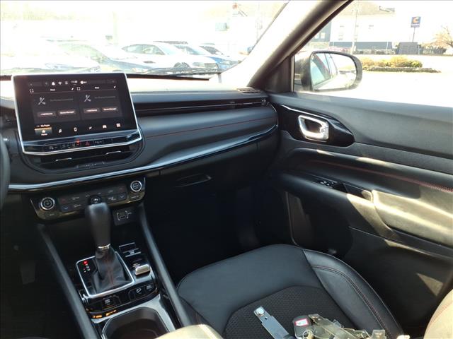 2024 Jeep Compass Trailhawk:1036U