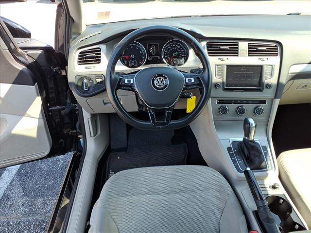 2016 Volkswagen Golf SportWagen TSI S:1143U