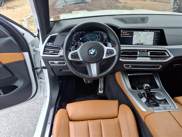 2022 BMW X5 sDrive40i:1017U
