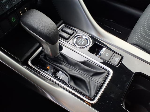 2025 Mitsubishi Eclipse Cross Black Edition:2175M