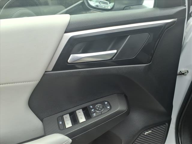 2025 Mitsubishi Outlander SE:1167U