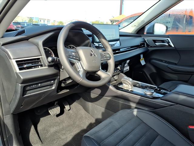 2026 Mitsubishi Outlander SE:1039N