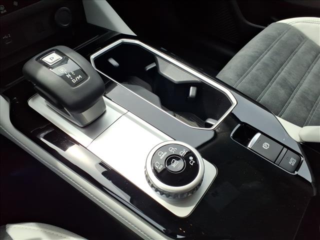 2026 Mitsubishi Outlander SE:1059N