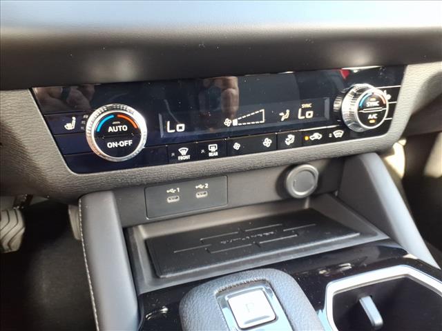 2026 Mitsubishi Outlander ES:1033N