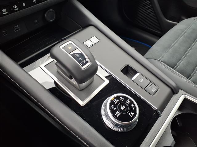 2025 Mitsubishi Outlander PHEV SE:1013N