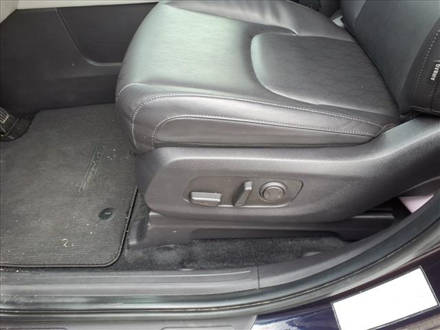 2024 Kia Carnival LX:1099U