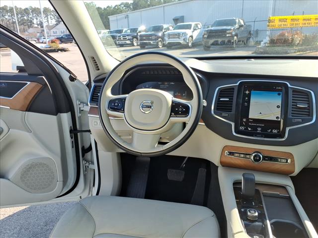 2022 Volvo XC90 Recharge Inscription Expression:1071U