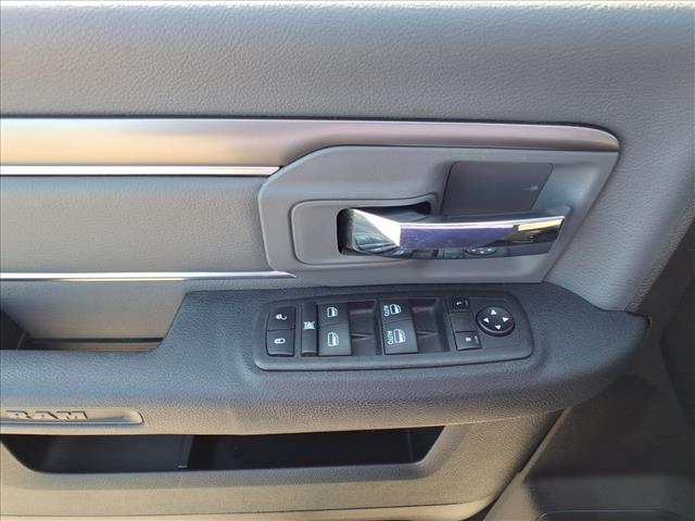 2023 RAM 1500 Classic SLT:1042U