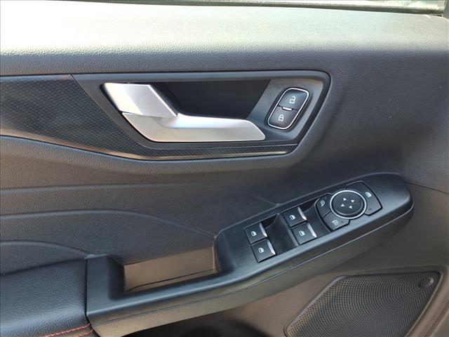 2025 Ford Escape ST-Line:1139U