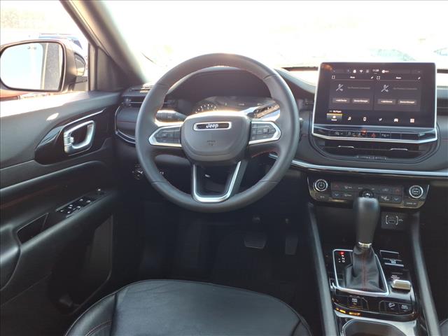 2024 Jeep Compass Trailhawk:1036U