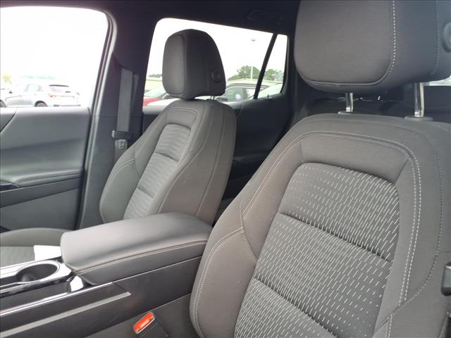 2025 Chevrolet Equinox LT - Photo 15