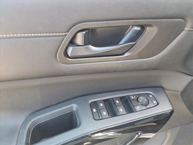 2024 Nissan Pathfinder SV:1136U