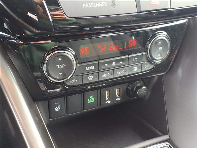 2025 Mitsubishi Eclipse Cross Black Edition:2175M