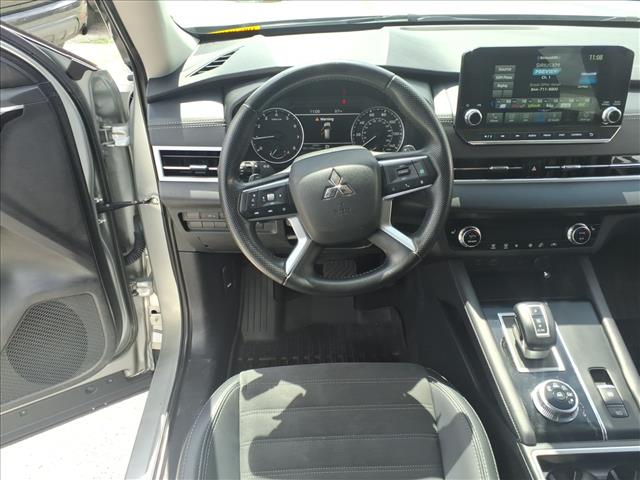 2024 Mitsubishi Outlander SE:1171U