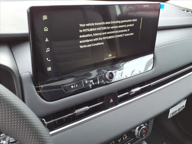 2025 Mitsubishi Outlander SE:2181M