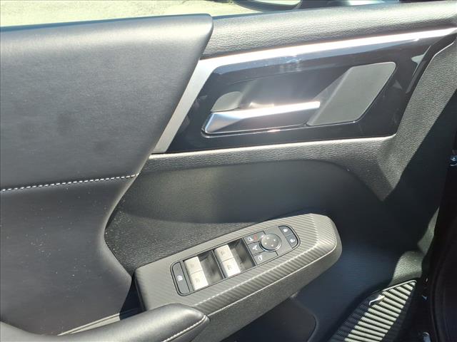 2025 Mitsubishi Outlander SE:1294U