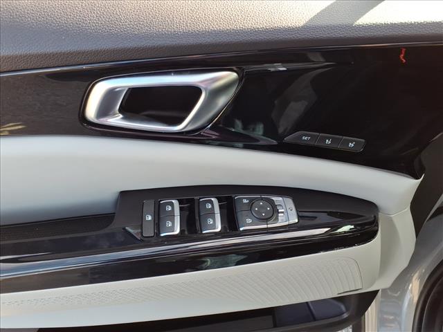 2023 Kia Carnival SX Prestige:1053U