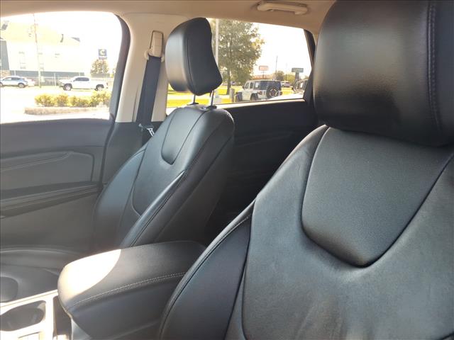 2022 Ford Edge Titanium:1285U