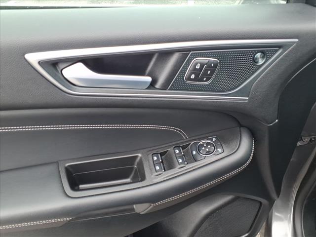 2024 Ford Edge Titanium:1031U