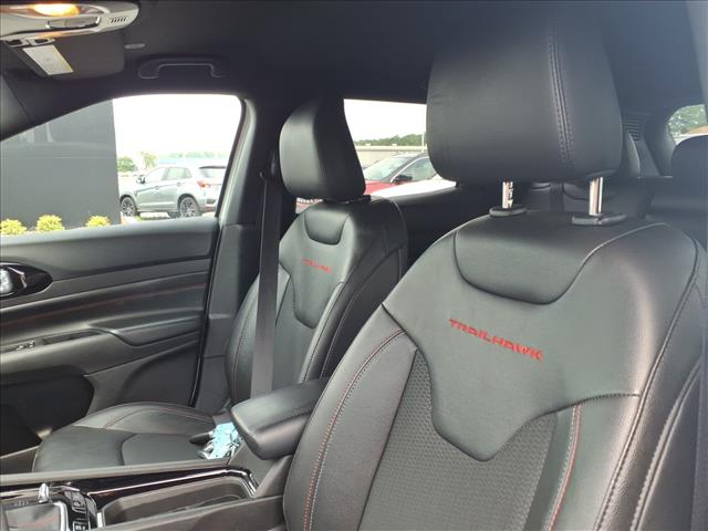 2025 Jeep Compass Trailhawk:1232U
