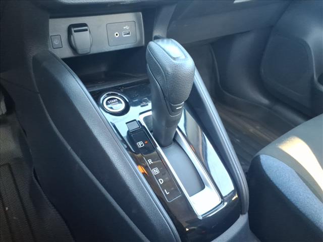 2025 Nissan Versa SV:1337U