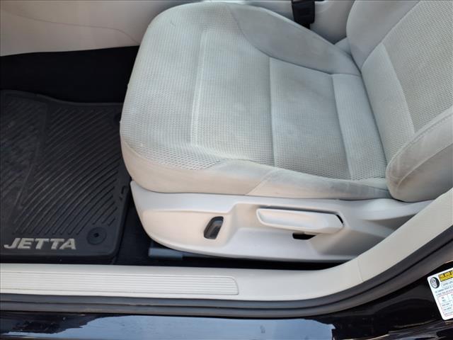 2016 Volkswagen Golf SportWagen TSI S:1143U