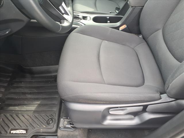 2025 Toyota Corolla Cross LE:1265U