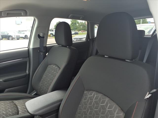 2026 Mitsubishi Outlander Sport LE:1067N