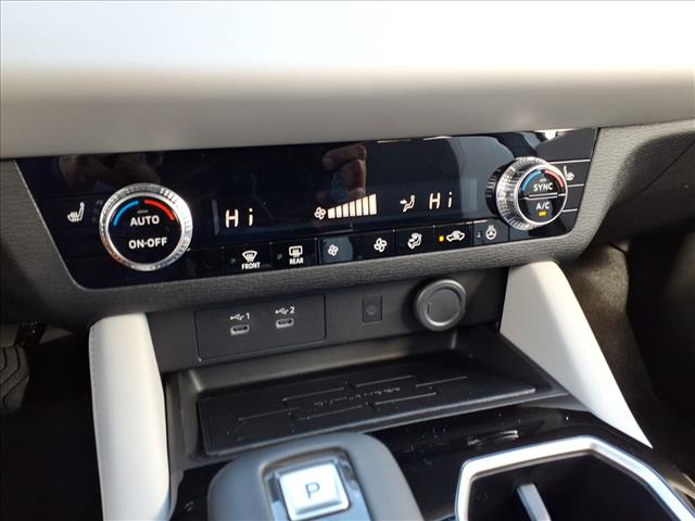 2026 Mitsubishi Outlander SE:1041N