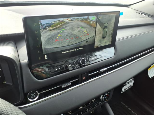 2025 Mitsubishi Outlander SE:2187M