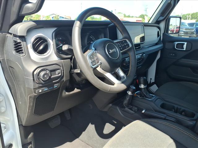 2024 Jeep Wrangler Sahara:1329U