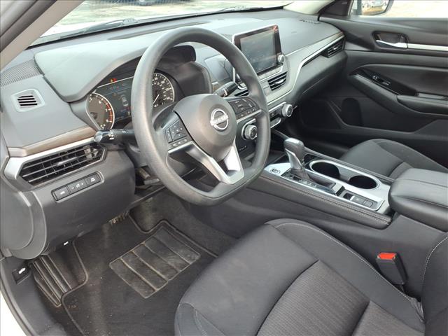 2023 Nissan Altima 2.5 SV:16981P