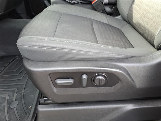 2022 Chevrolet Silverado 1500 Limited Custom Trail Boss:1022U