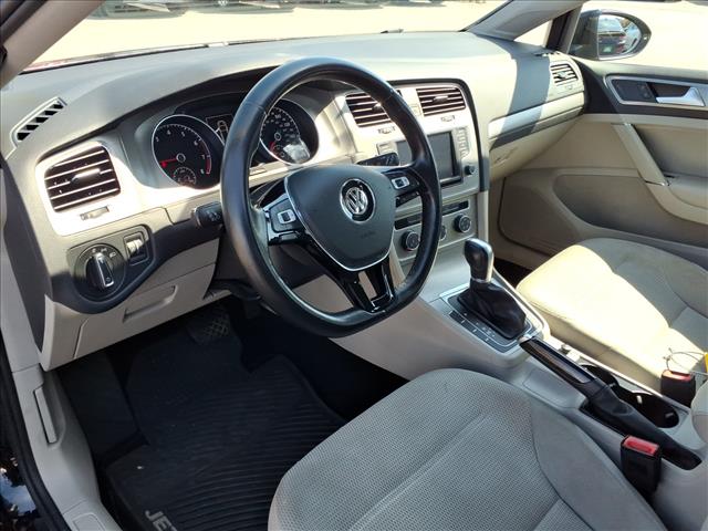 2016 Volkswagen Golf SportWagen TSI S:1143U