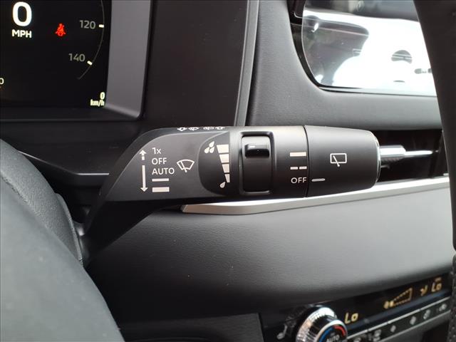 2025 Mitsubishi Outlander SE:2181M