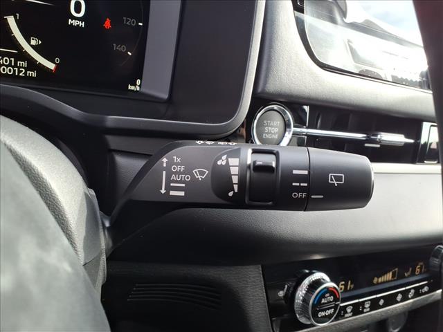 2025 Mitsubishi Outlander SE:2182M