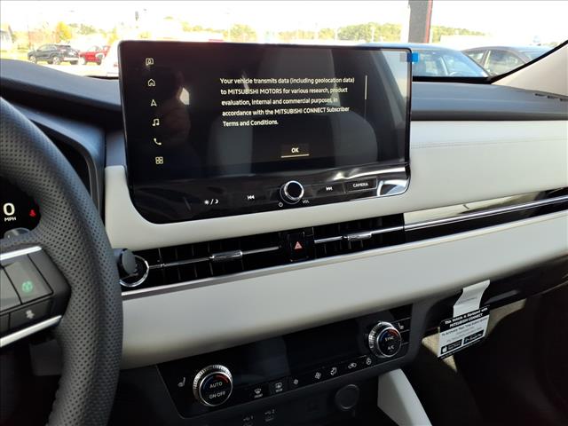 2026 Mitsubishi Outlander SE:1031N