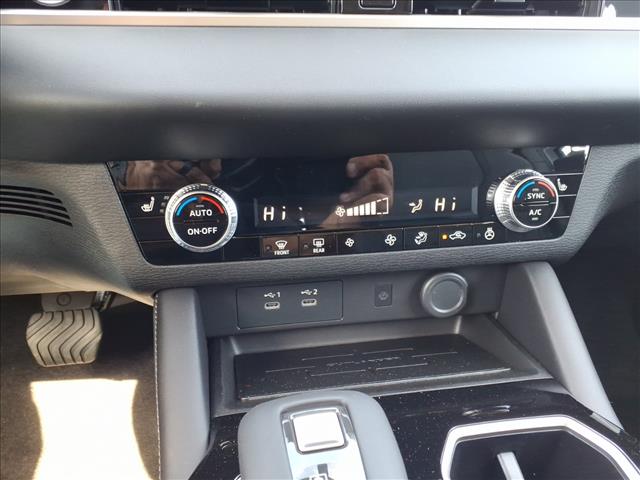 2026 Mitsubishi Outlander SE:1032N