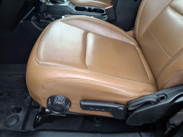 2020 Jeep Wrangler Unlimited Sahara:1035U