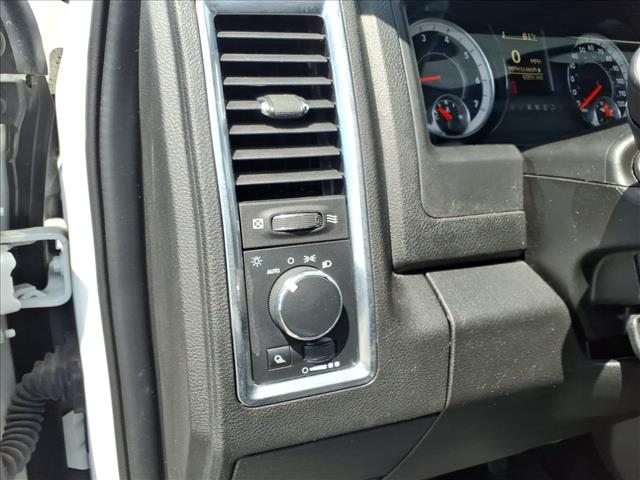 2023 RAM 1500 Classic Warlock:1152U