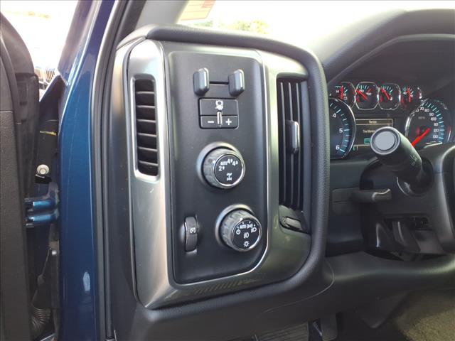 2017 Chevrolet Silverado 1500 LT:16962P