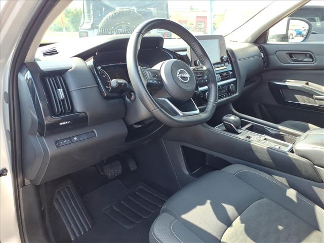 2024 Nissan Pathfinder SV:1136U