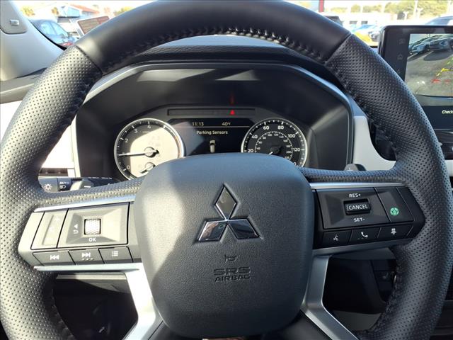 2026 Mitsubishi Outlander SE:1028N