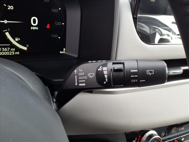 2025 Mitsubishi Outlander Platinum Edition:2188M