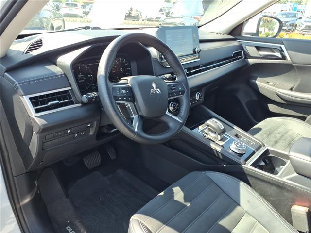 2024 Mitsubishi Outlander PHEV SE:1157U
