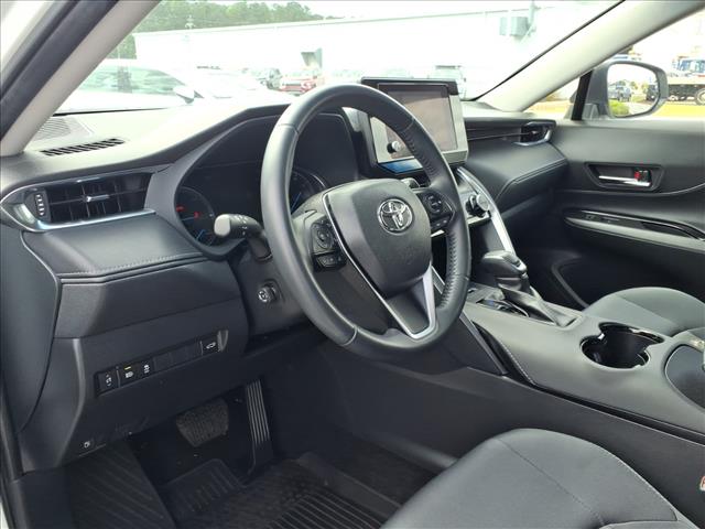 2023 Toyota Venza LE:1147U